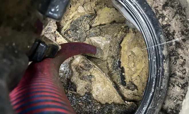 Vidange et nettoyage d'un bac à Graisse de traiteur à Saint Jean de Bournay, Vaulx-Milieu, JP ASSAINISSEMENT