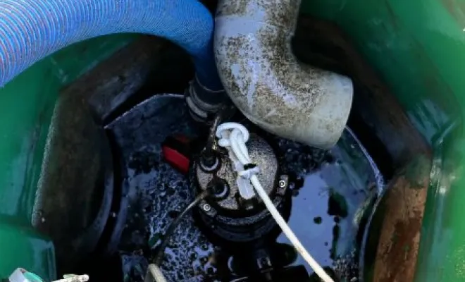 Vidange et nettoyage d'une fosse de relevage chez un particulier à culin, Vaulx-Milieu, JP ASSAINISSEMENT