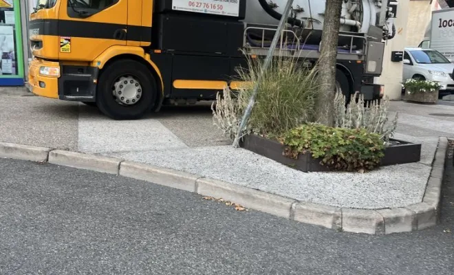 Vidange et nettoyage d'une fosse de relevage dans un restaurant à Heyrieux, Vaulx-Milieu, JP ASSAINISSEMENT