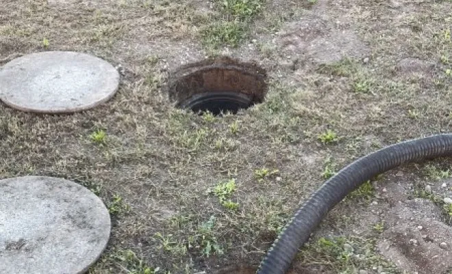 Vidange et nettoyage d'une fosse toutes eaux pour entretien à Roche, Vaulx-Milieu, JP ASSAINISSEMENT