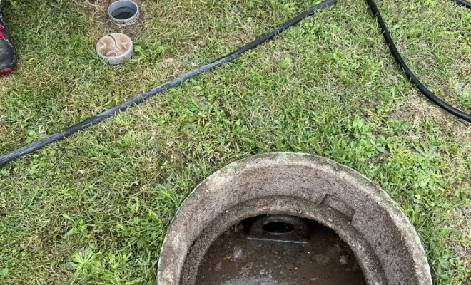 Vidange et nettoyage d'une fosse toutes pour entretien à Marennes, Vaulx-Milieu, JP ASSAINISSEMENT