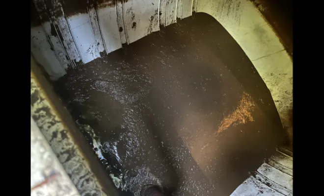 Vidange et nettoyage d'un micro station pour entretien à Saint jean De Bournay, Vaulx-Milieu, JP ASSAINISSEMENT