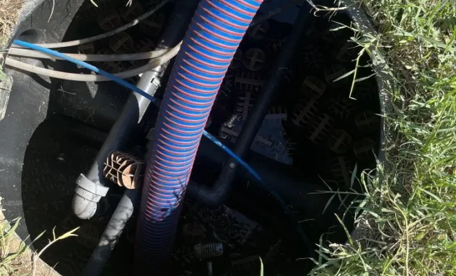 Vidange et nettoyage d'une micro station pour entretien à Saint Savin, Vaulx-Milieu, JP ASSAINISSEMENT