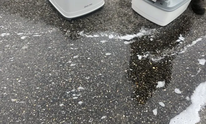 Vidange et nettoyage d'un wc chimique à Villefontaine, Vaulx-Milieu, JP ASSAINISSEMENT