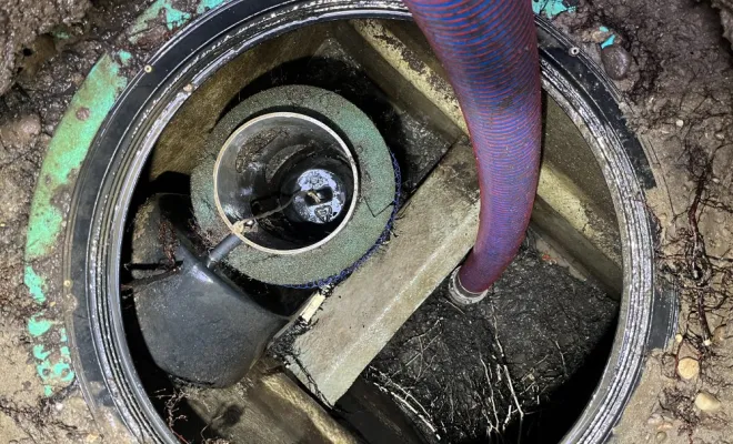 Vidange et nettoyage de deux séparateur décanteur dans un lotissement à Saint Priest, Vaulx-Milieu, JP ASSAINISSEMENT