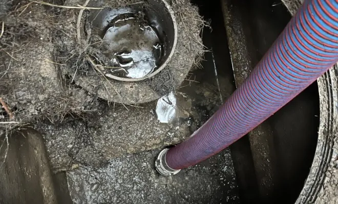 Vidange et nettoyage de deux séparateur décanteur dans un lotissement à Saint Priest, Vaulx-Milieu, JP ASSAINISSEMENT