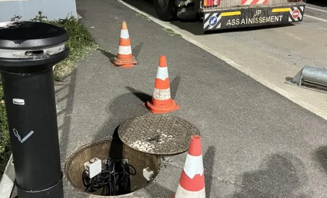 Vidange et nettoyage haute pression d'un poste de relevage dans une société pour travaux de réparation à Chaponnay, Vaulx-Milieu, JP ASSAINISSEMENT